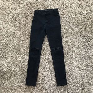 American Eagle Black Skinny Jeans